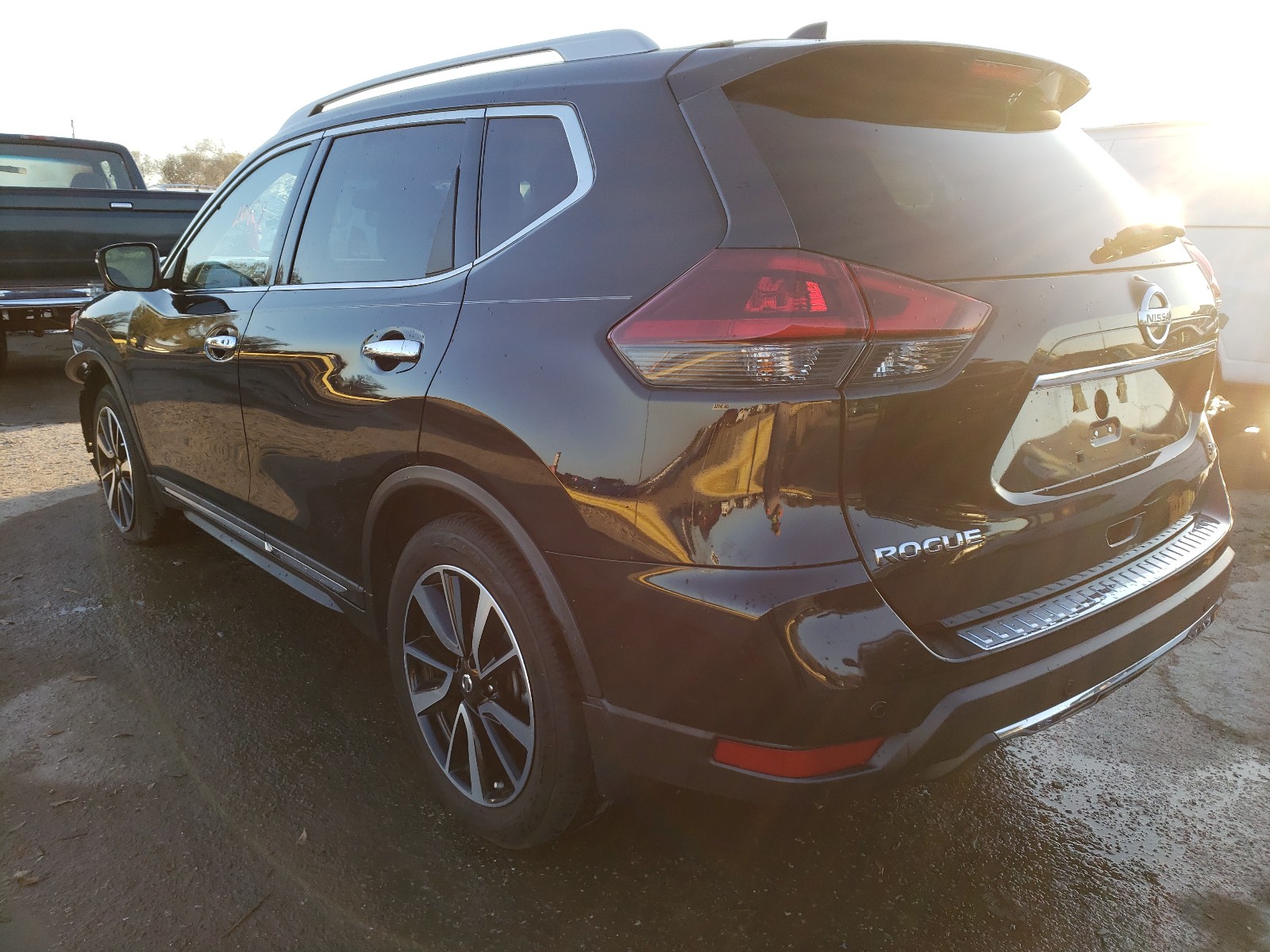 5N1AT2MT9KC711642  nissan rogue s 2019 IMG 2