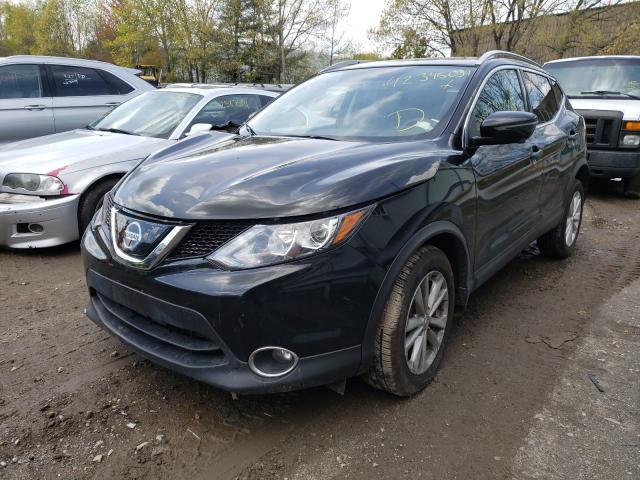 JN1BJ1CR0JW268795  nissan rogue spor 2018 IMG 1