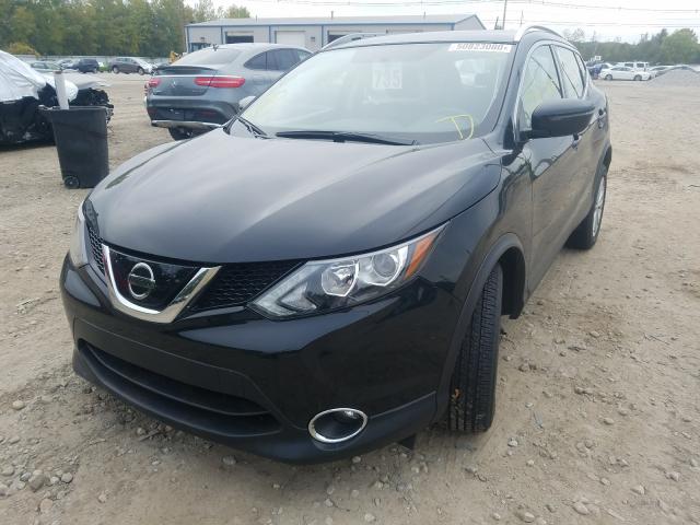 JN1BJ1CR2JW288725  nissan rogue spor 2018 IMG 1