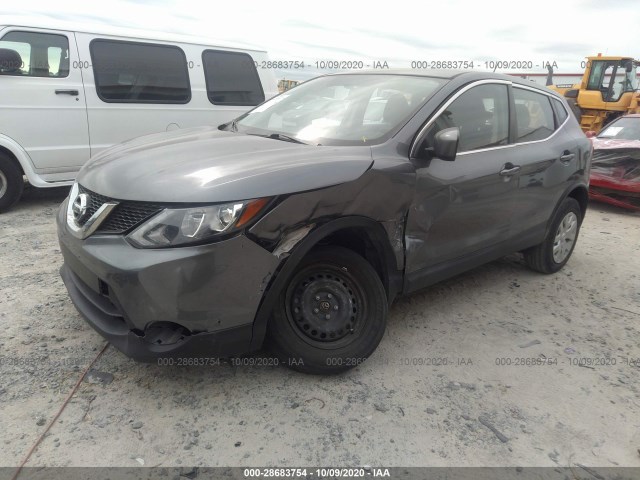 JN1BJ1CP2JW104902  nissan rogue sport 2018 IMG 1