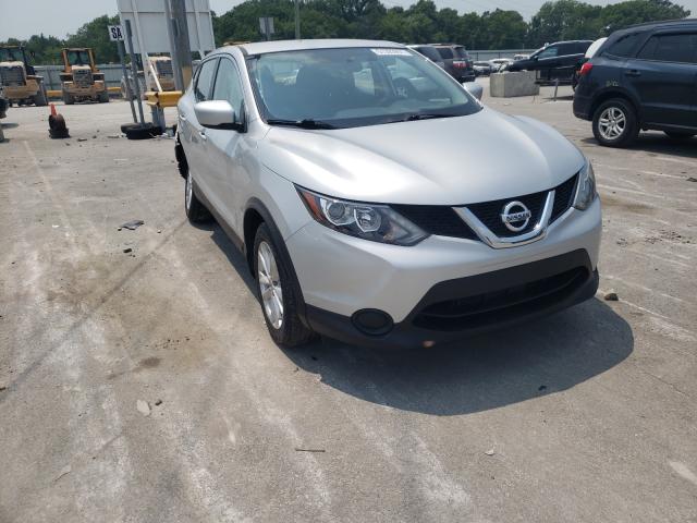 JN1BJ1CP4JW102665  nissan rogue sport 2017 IMG 0