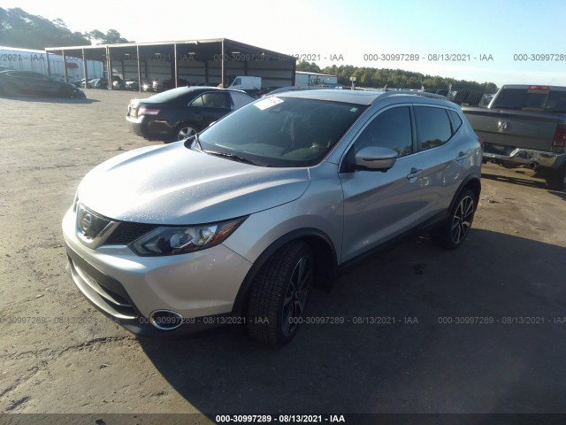 JN1BJ1CPXHW005951  nissan rogue sport 2017 IMG 1