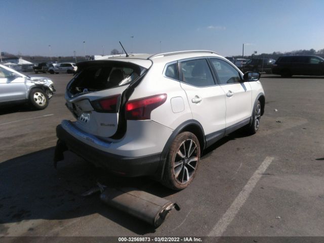 JN1BJ1CR1HW114784  nissan rogue sport 2017 IMG 3