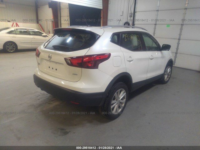 JN1BJ1CR6HW143293  nissan rogue sport 2017 IMG 3