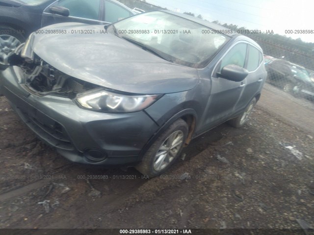 JN1BJ1CP0JW158781  nissan rogue sport 2018 IMG 1