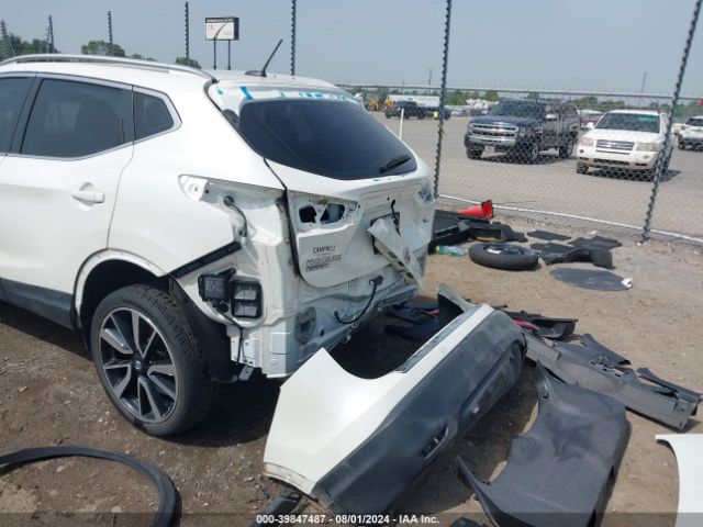 JN1BJ1CP5JW501102  nissan rogue sport 2018 IMG 5