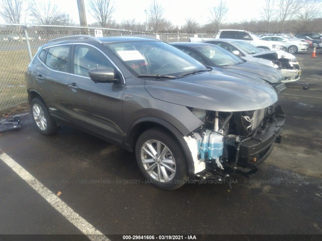 JN1BJ1CR0JW264407  nissan rogue sport 2018 IMG 0