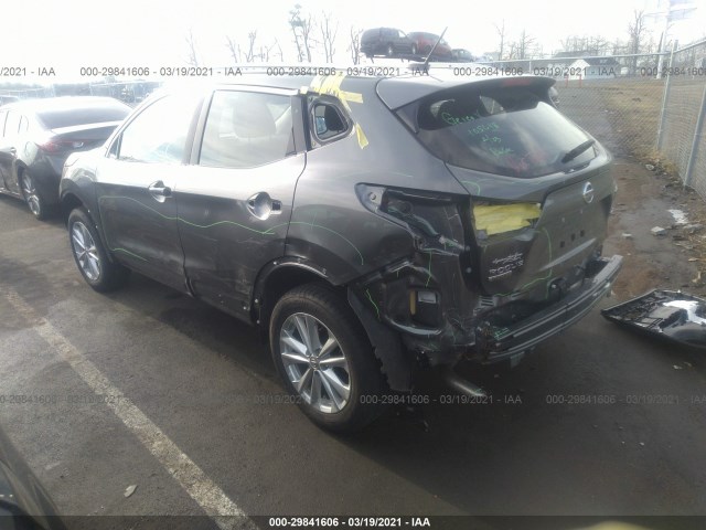 JN1BJ1CR0JW264407  nissan rogue sport 2018 IMG 2