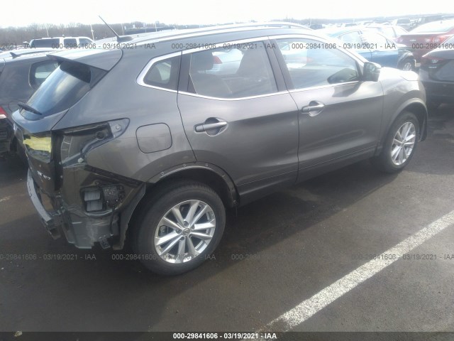 JN1BJ1CR0JW264407  nissan rogue sport 2018 IMG 3