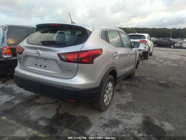 JN1BJ1CR1JW266442  nissan rogue sport 2018 IMG 3