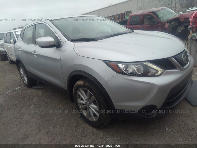 JN1BJ1CR3JW600938  nissan rogue sport 2018 IMG 0