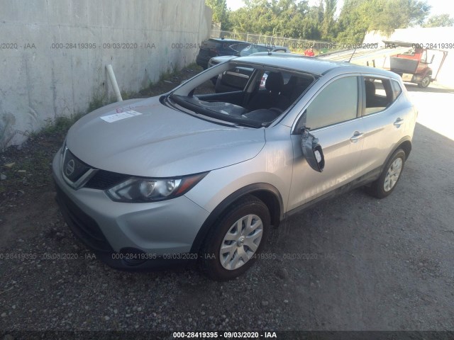 JN1BJ1CR6JW250219  nissan rogue sport 2018 IMG 1