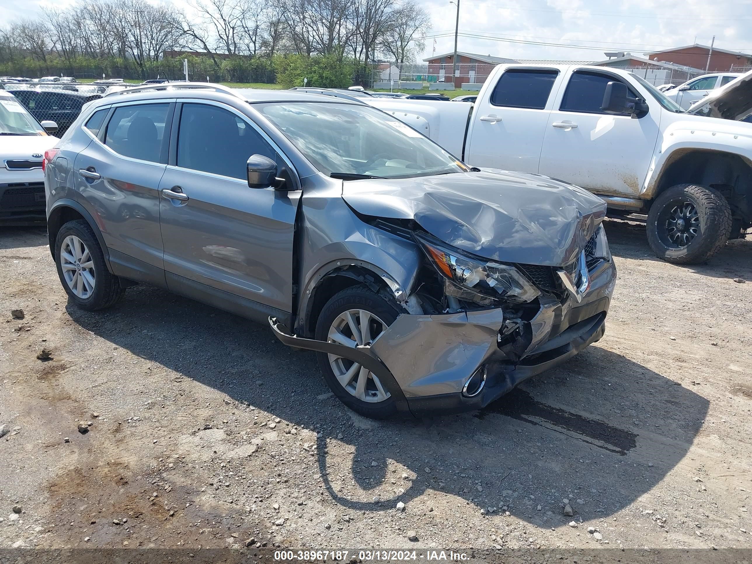 JN1BJ1CP3KW238058  nissan rogue sport 2019 IMG 0