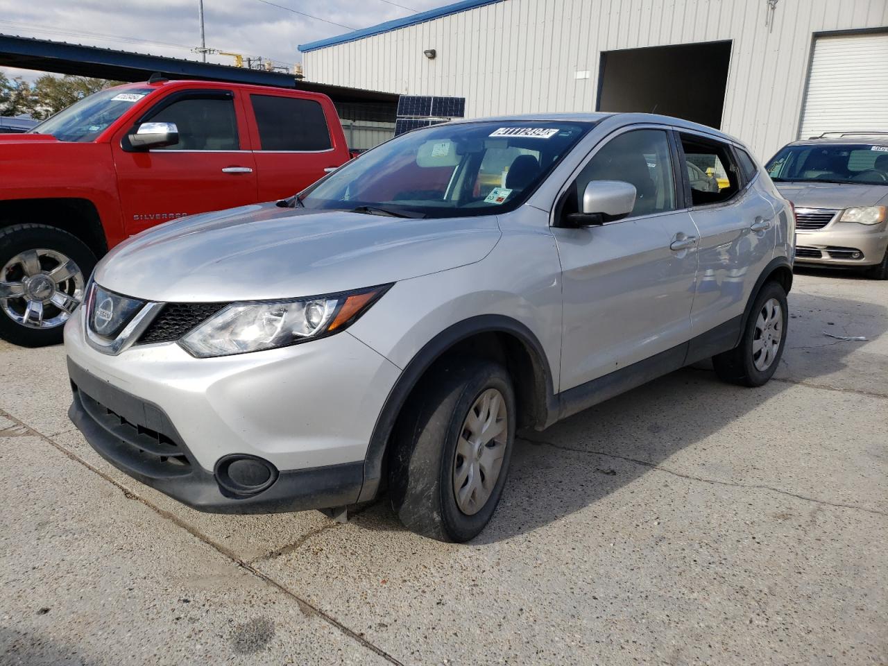 JN1BJ1CPXKW233357  nissan rogue sport 2019 IMG 0