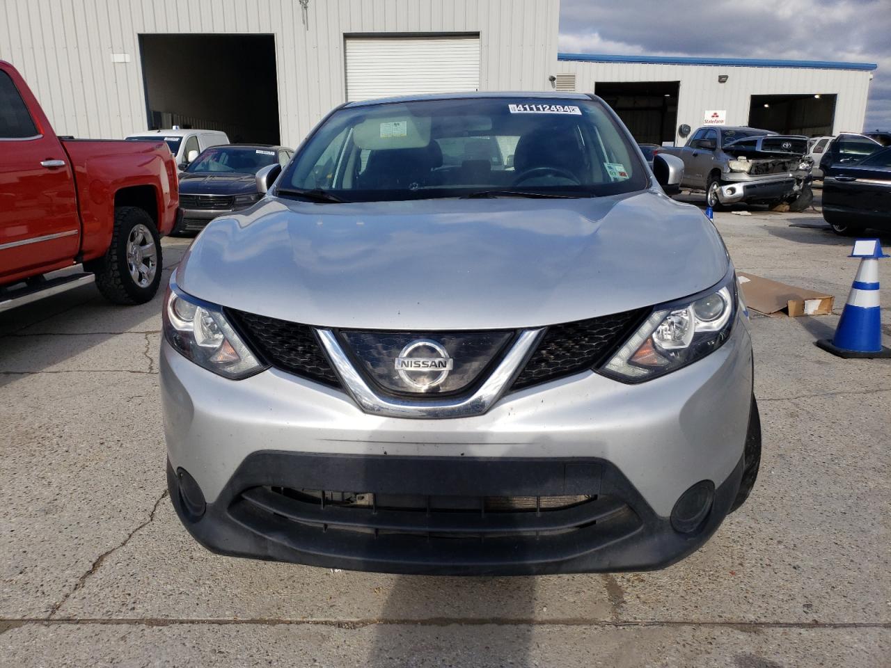 JN1BJ1CPXKW233357  nissan rogue sport 2019 IMG 4