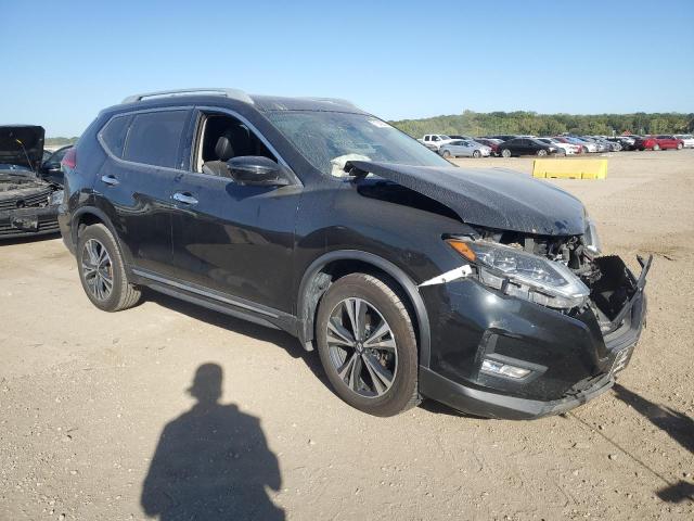 5N1AT2MV6HC880155  nissan rogue sv 2017 IMG 3