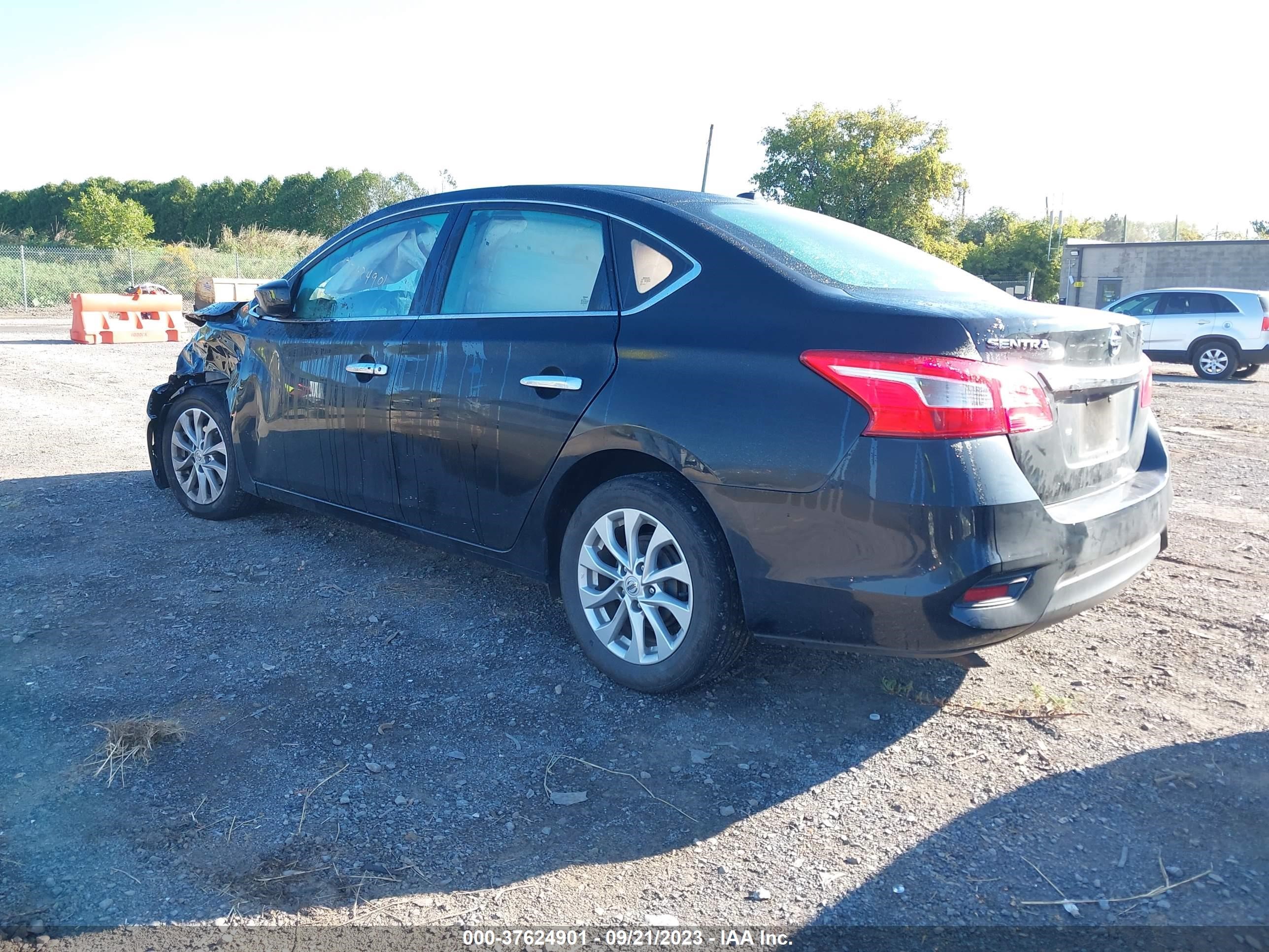 3N1AB7AP7KY262452  nissan sentra 2018 IMG 2