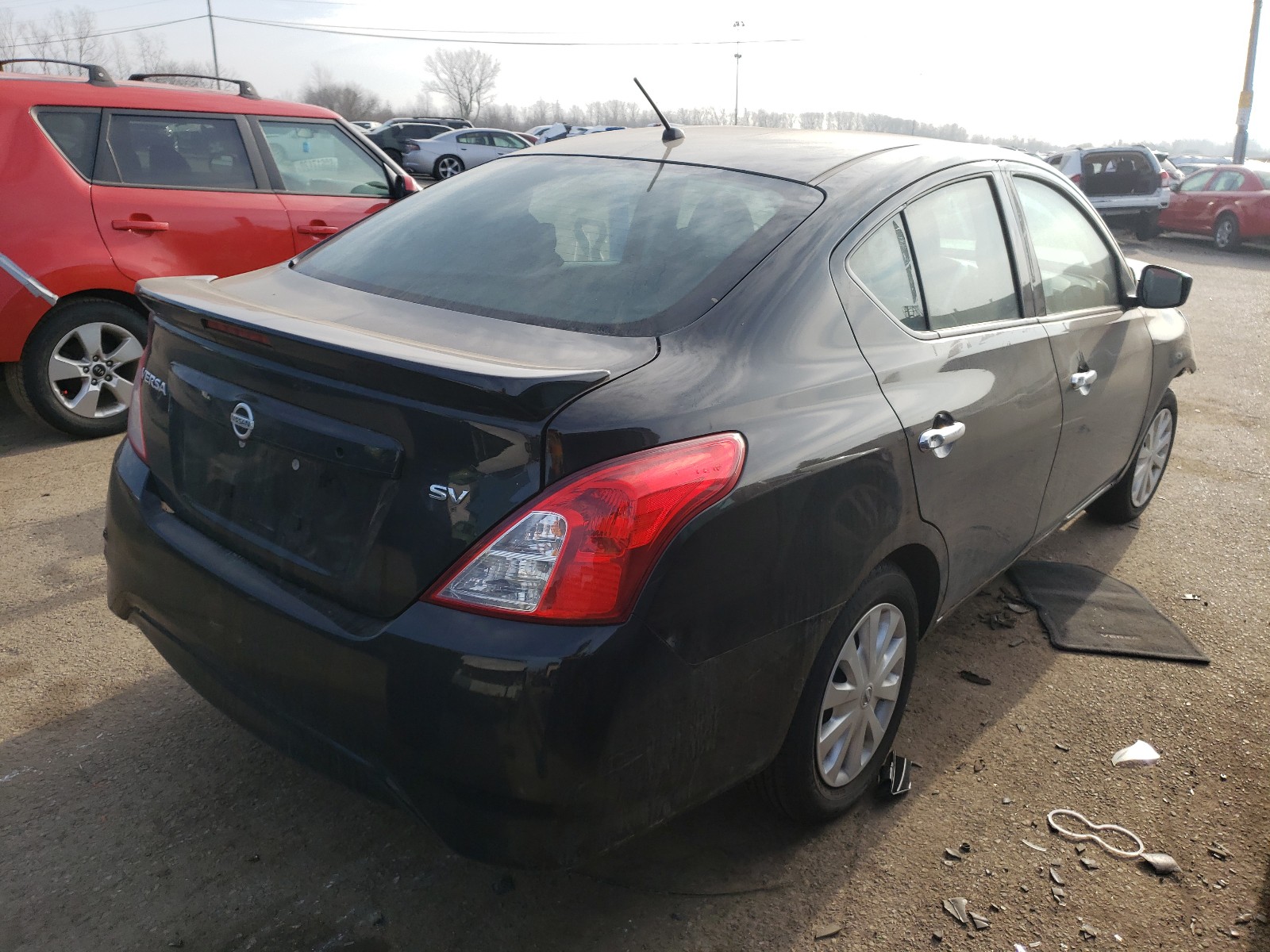 3N1CN7APXJL813923  nissan versa s 2018 IMG 3