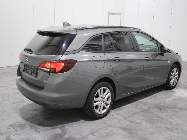 W0LBD8EL4H8076637  opel astra sports tourer 2017 IMG 3