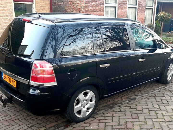 W0L0AHM757G043946  opel zafira 2006 IMG 3