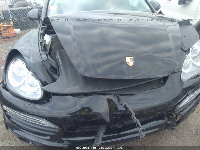 WP1AE2A27BLA94136  porsche cayenne 2011 IMG 5