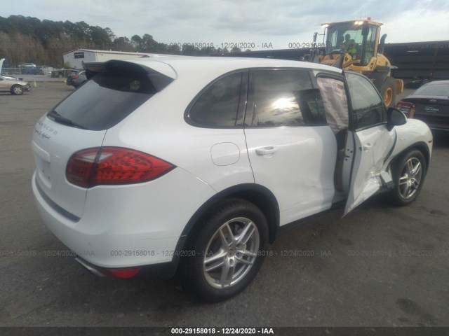 WP1AE2A28CLA92767  porsche cayenne 2012 IMG 3