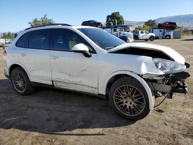 WP1AA2A22HKA88285  porsche cayenne 2017 IMG 3