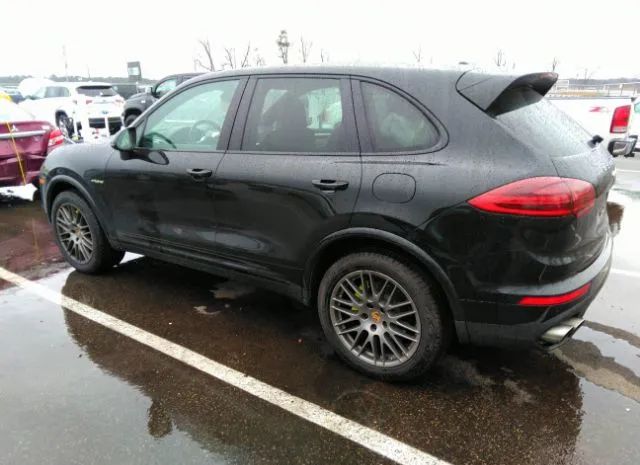 WP1AE2A2XHLA73757  porsche cayenne 2017 IMG 2