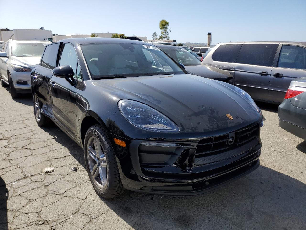 WP1AA2A54RLB05111  porsche macan 2023 IMG 3