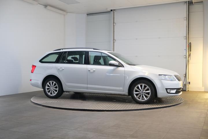 TMBJG9NE4G0076579  skoda octavia 2015 IMG 5