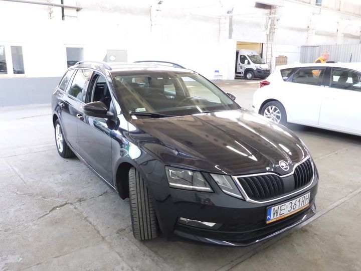 TMBJG7NE9J0118109  skoda octavia 2017 IMG 2