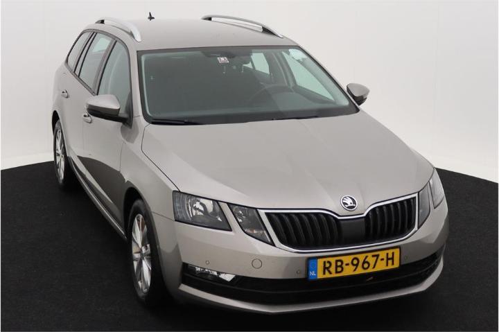 TMBJG9NE2J0166613  skoda  2017 IMG 2