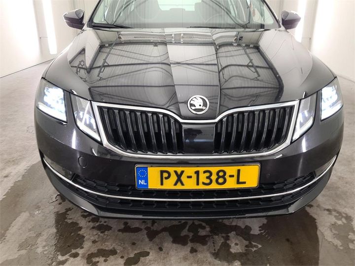 TMBJJ9NEXJ0167994  skoda octavia 2017 IMG 5