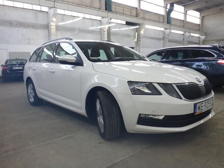 TMBJG7NE0J0285040  skoda octavia 2018 IMG 2