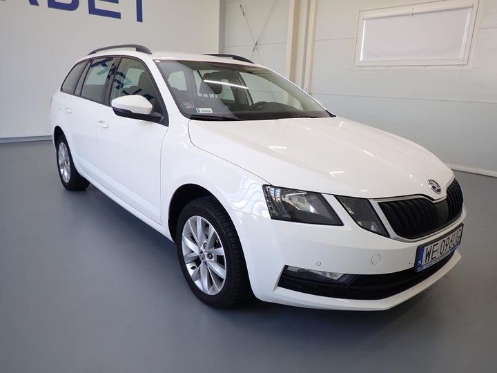 TMBJJ7NE5K0024988  skoda octavia 2018 IMG 5