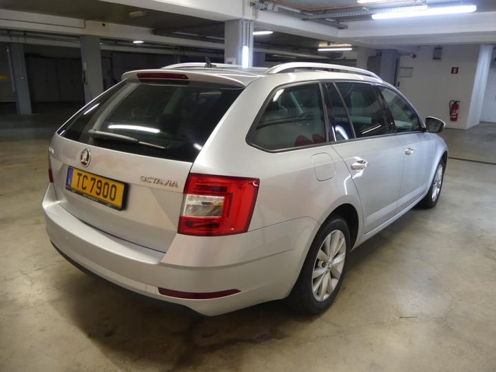 TMBJJ9NE7J0315325  skoda octavia 2018 IMG 2