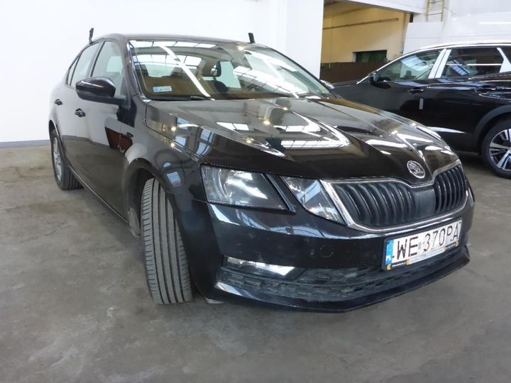 TMBAJ7NE4J0012507  skoda  2017 IMG 2