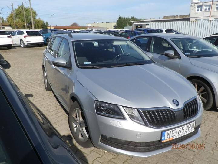 TMBJG7NE9J0143642  skoda  2017 IMG 2