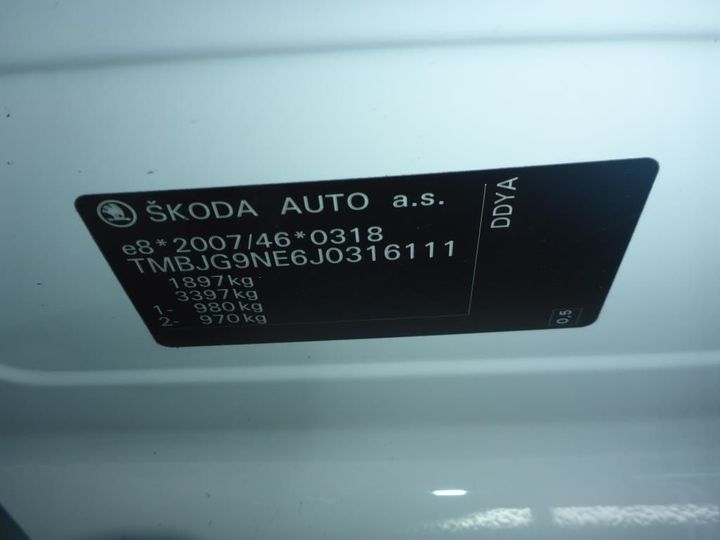 TMBJG9NE6J0316111  skoda  2018 IMG 4