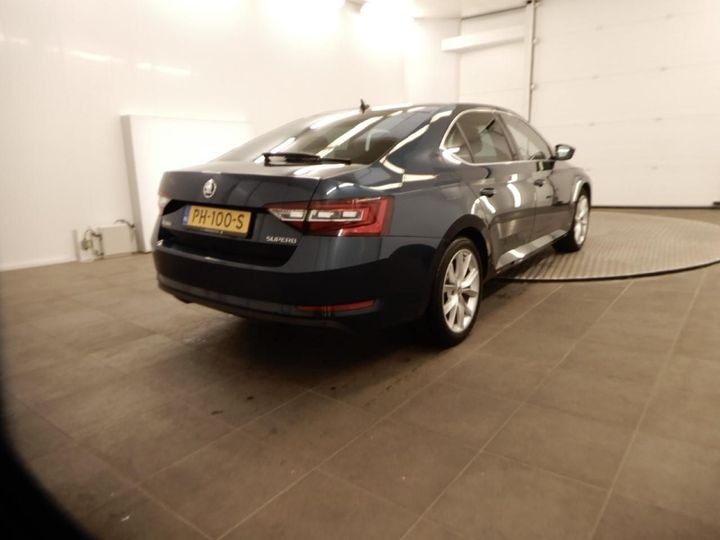 TMBAG9NPXJ7504574  skoda superb 2017 IMG 2