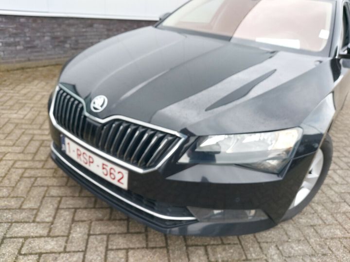 TMBJG7NP5H7525024  skoda superb 2017 IMG 5