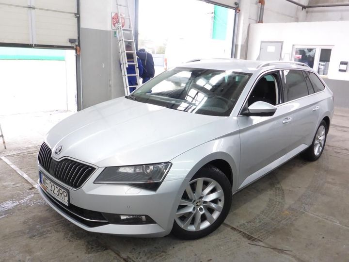 TMBJH7NPXJ7519884  skoda superb 2017 IMG 4