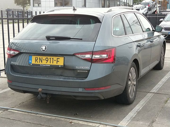 TMBJG9NP9J7547495  skoda superb 2018 IMG 2