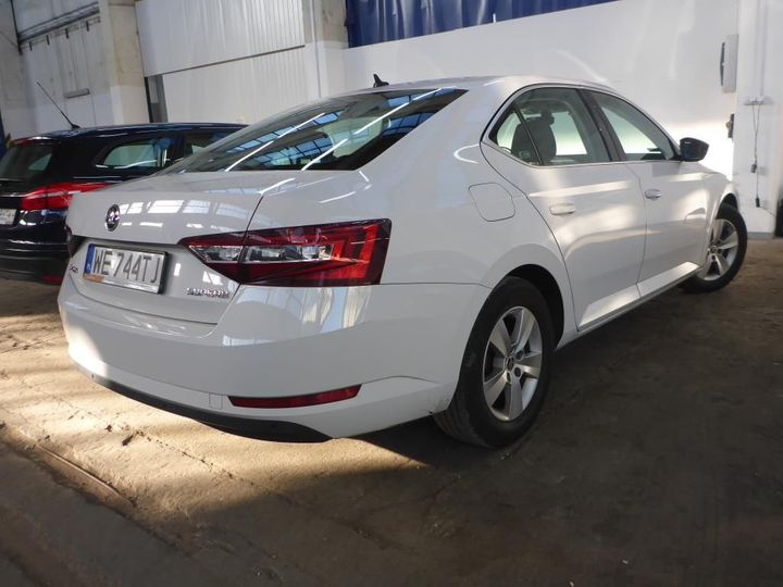 TMBAG7NP1J7595285  skoda superb 2018 IMG 2