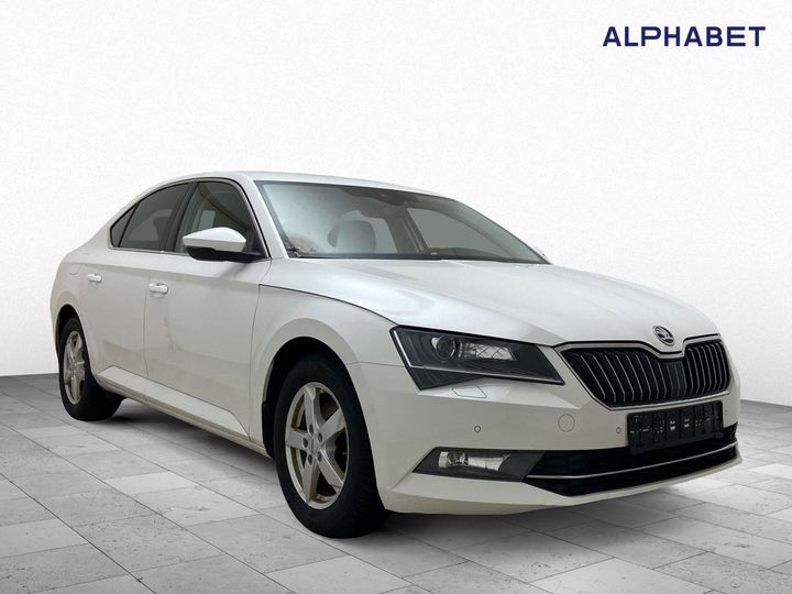 TMBAH7NP1K7051660  skoda superb 2019 IMG 2