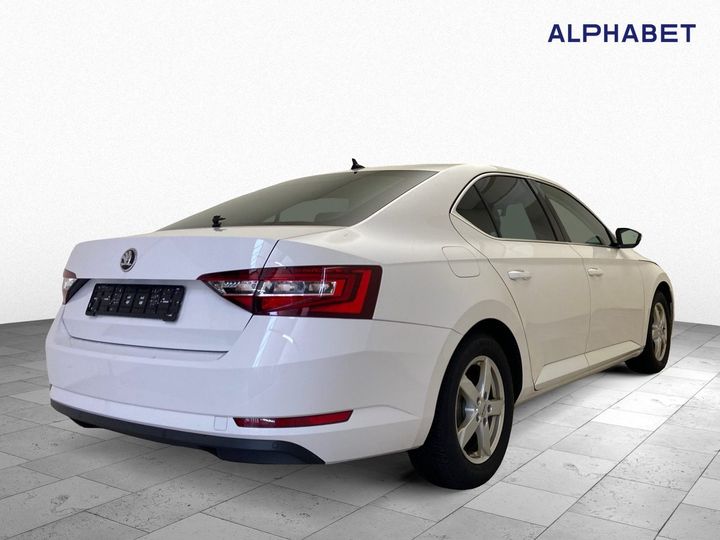 TMBAH7NP1K7051660  skoda superb 2019 IMG 4