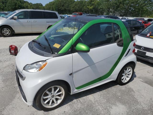 WMEEJ9AA8FK832067  smart fortwo 2015 IMG 0