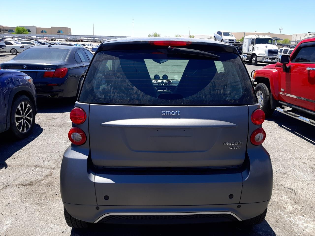 WMEEJ9AA4GK845738  smart fortwo 2015 IMG 5