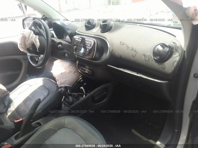 WMEFJ5DA0GK055331  smart fortwo 2016 IMG 4