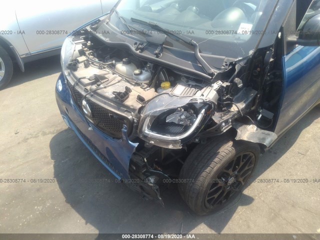 WMEFJ5DA5GK065692  smart fortwo 2016 IMG 5